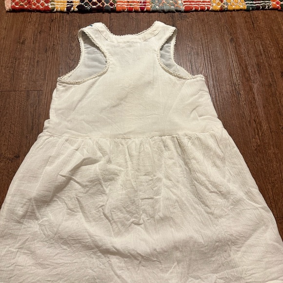 Embroidered sleeveless Boho top by Paper Crane size Large - Picture 2 of 4